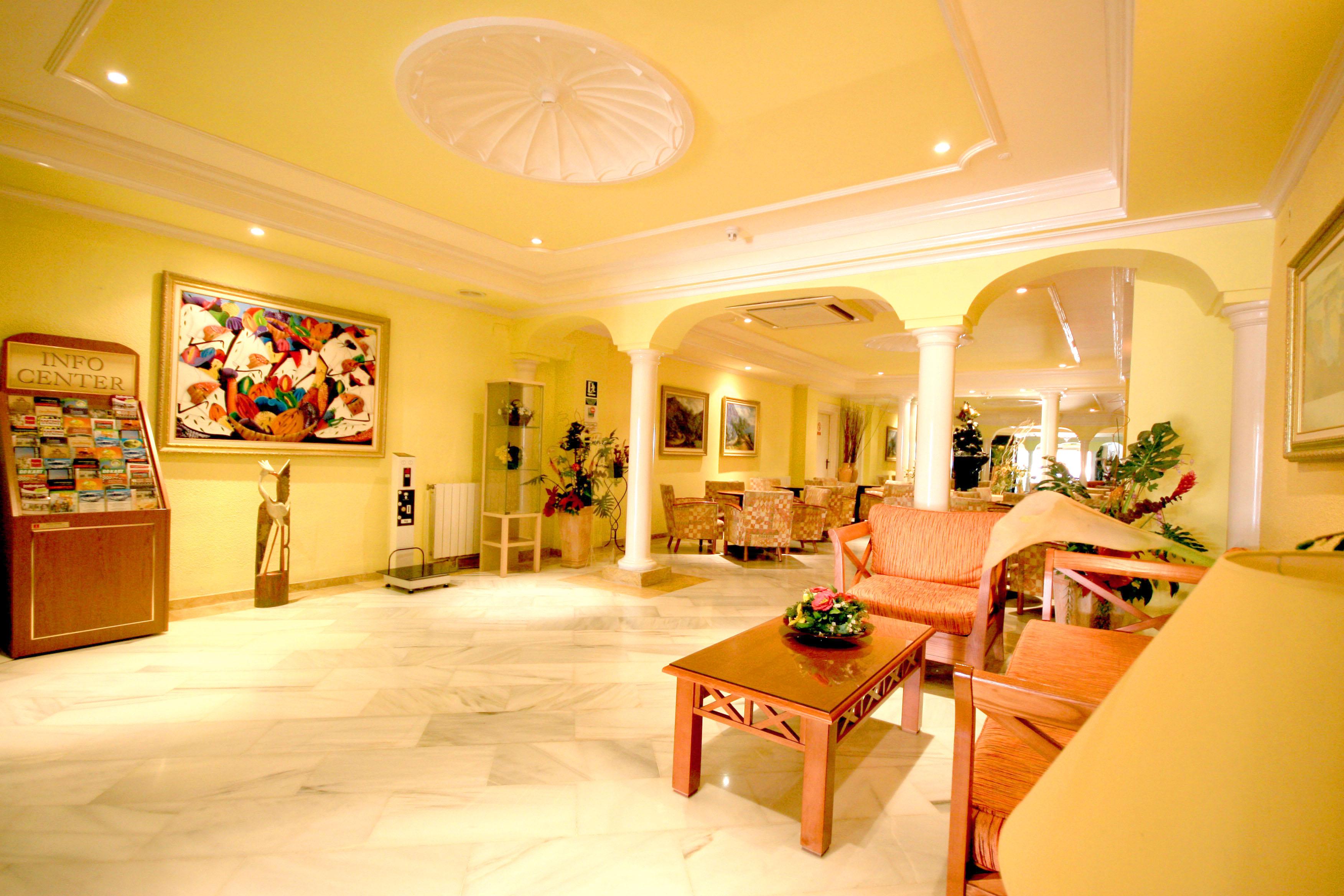 Hotel Manaus El Arenal  Exteriér fotografie